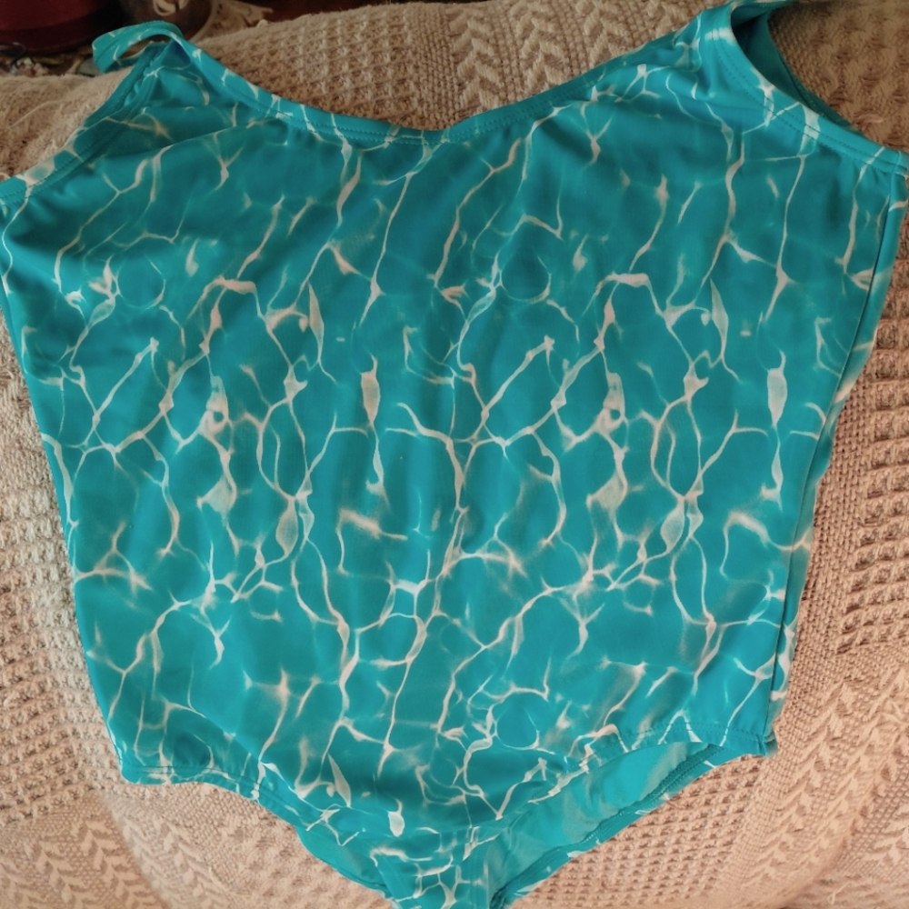 City Streets Turquoise Apparel